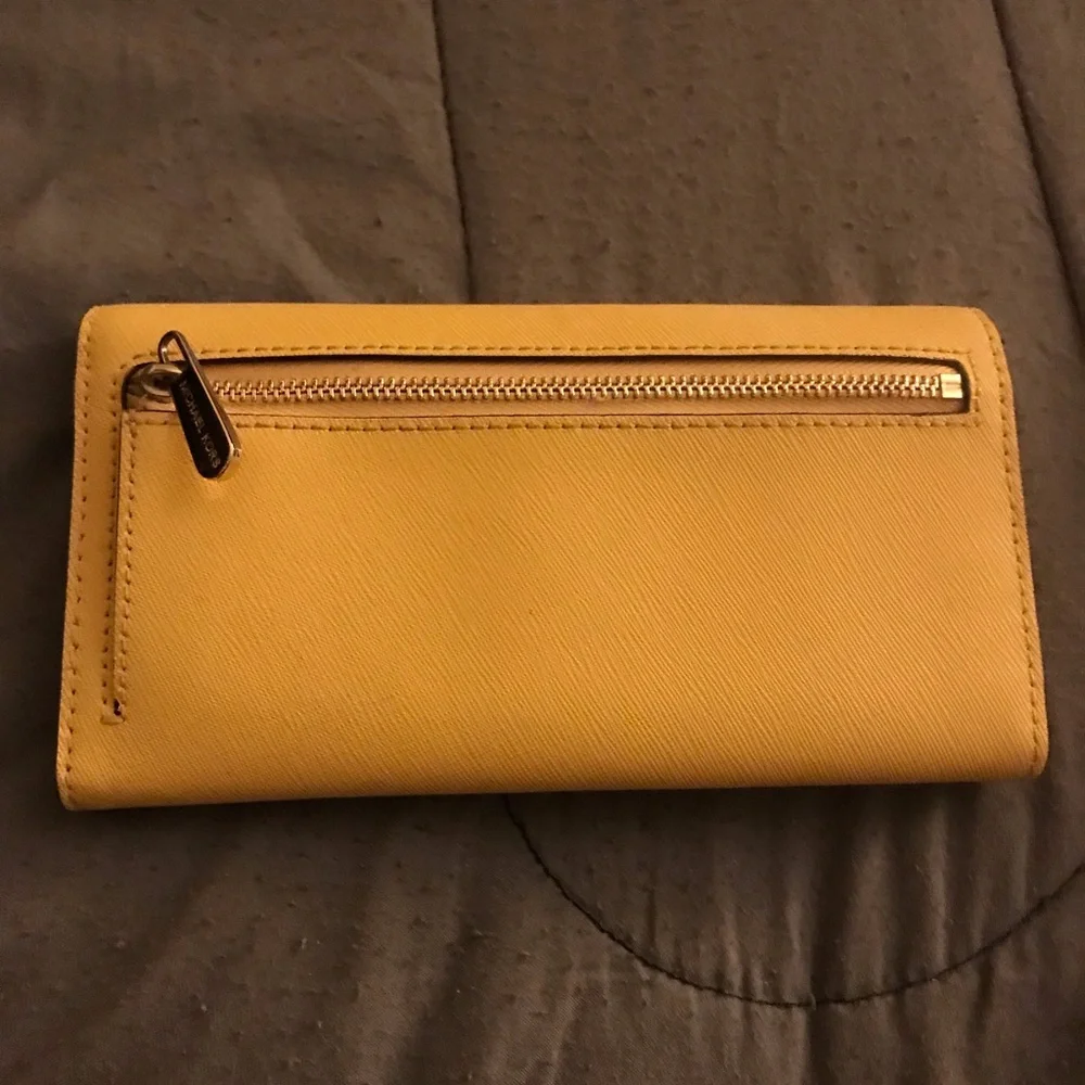 Michael Kors jet set Yellow trifold Saffiano Leather Wallet